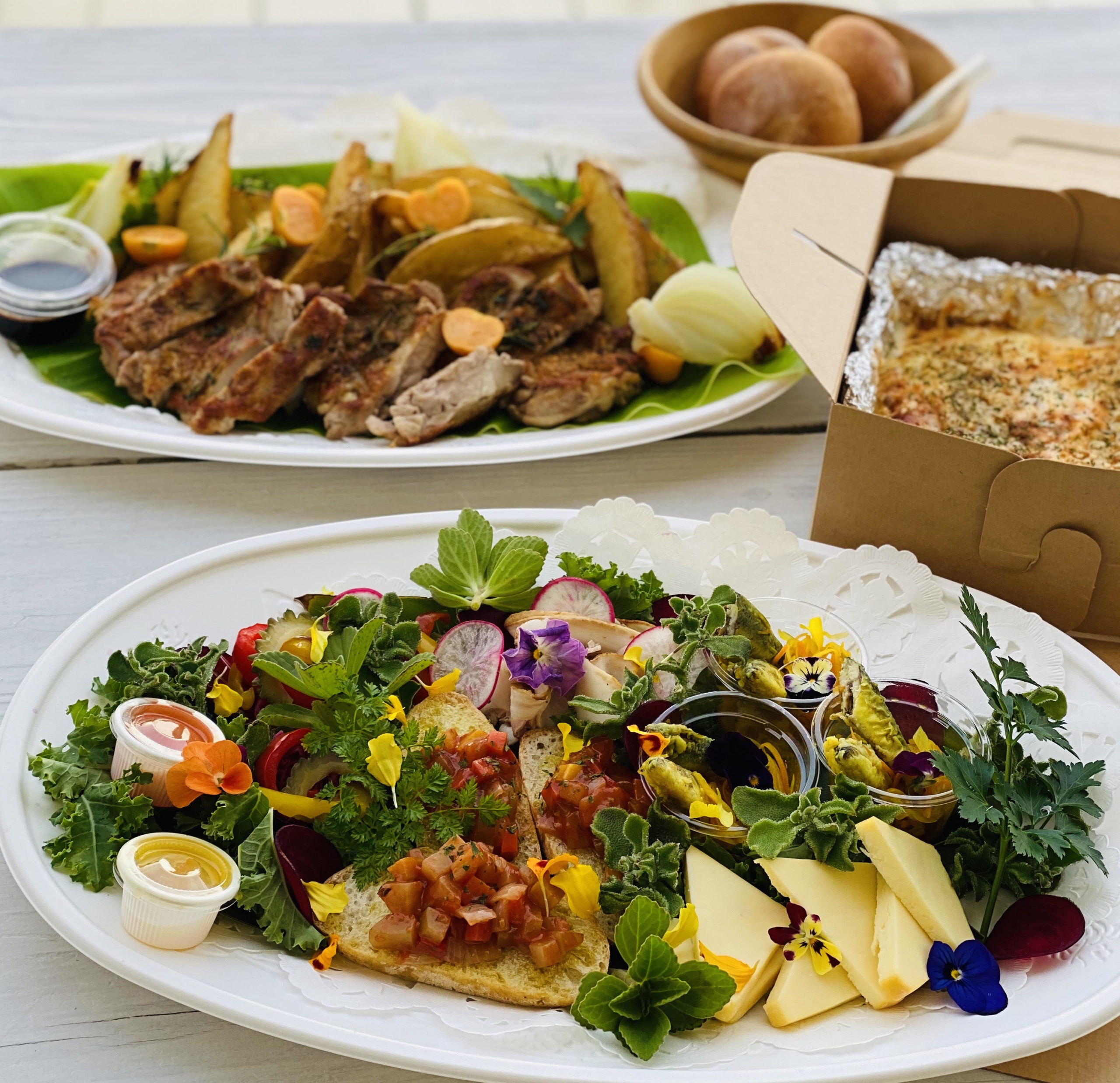 恩納村前兼久「皿の上の自然il Gastro Sara」前菜＆ラザニア＆本日の